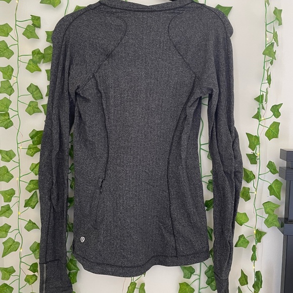 Lululemon Long Sleeve - Picture 2 of 2